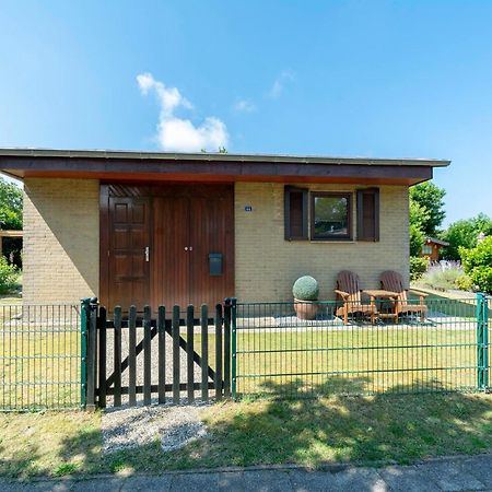Cozy Bungalow With Garden Callantsoog Extérieur photo
